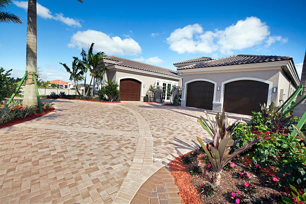Best Cobblestone Driveway Pavers  in Zilwaukee, MI